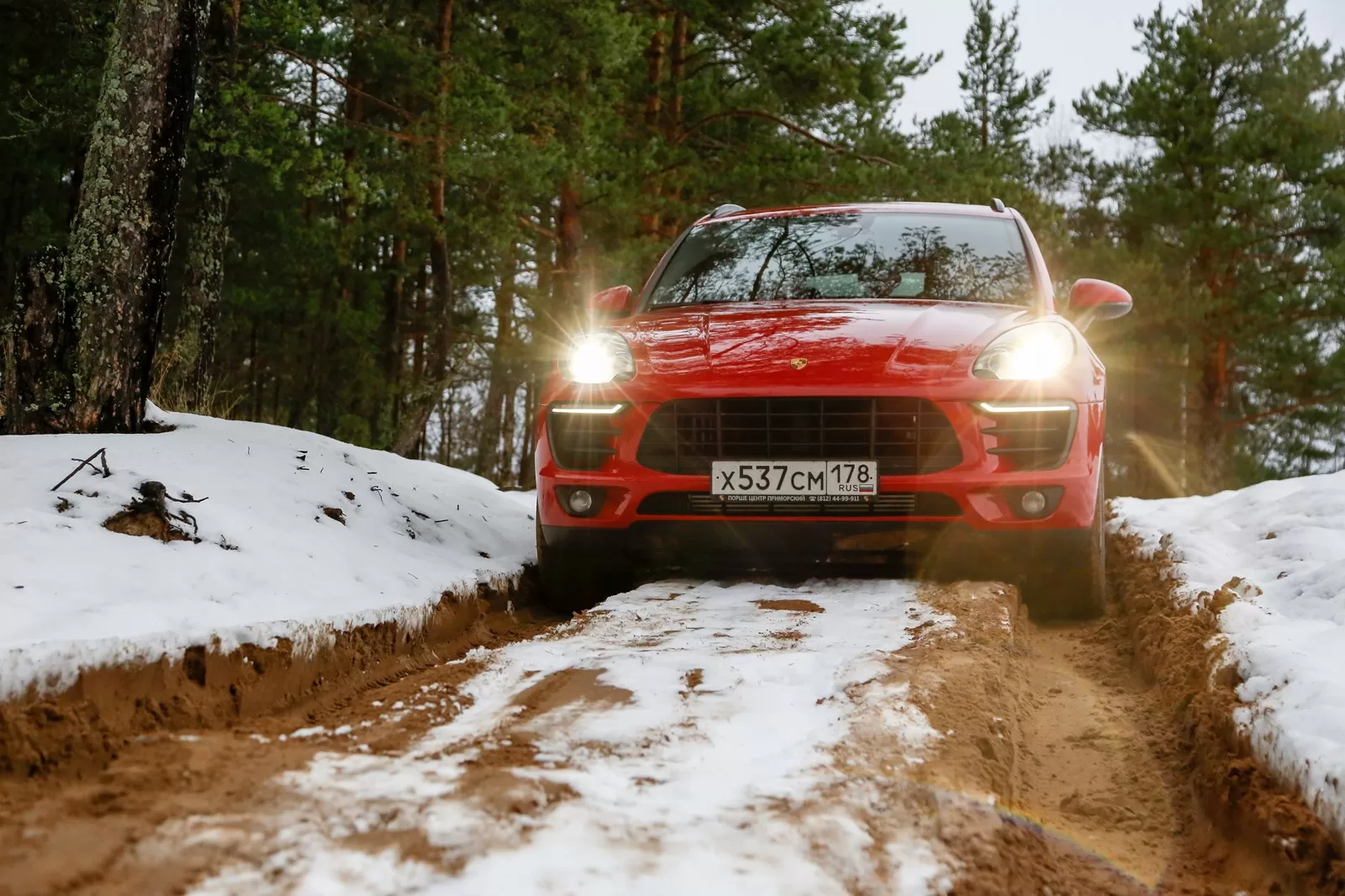 Porsche Roadshow 2017 - зимний внедорожный тест-драйв